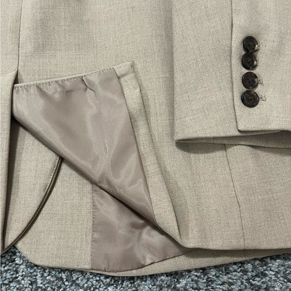 Banana Republic Women’s Classic Blazer - Picture 13 of 15